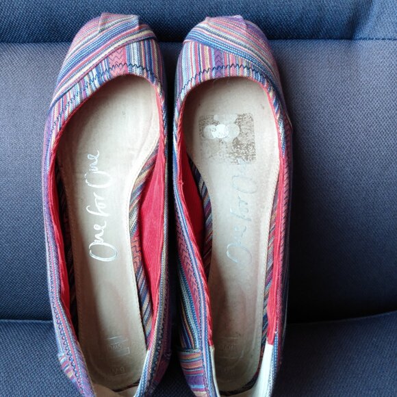 Toms Shoes Ballet Flats Size 9 Hippy Boho Folkwear Tribal Print - Picture 9 of 16